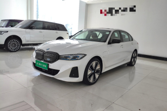宝马i3 2025款 eDrive 40 L 曜夜运动套装