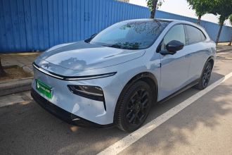 小鹏G7 2025款 702 超长续航 Ultra