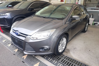 福特 福克斯 2012款 三厢 1.6L 手动舒适型