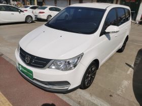 宝骏730 2016款 改款 1.5L 手动标准型 7座 国V