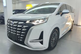 腾势D9 2022款 DM-i 970 四驱尊荣型