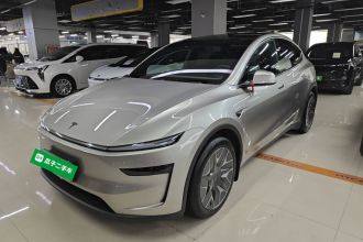 特斯拉 Model Y L 2025款 长续航全轮驱动版