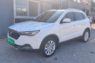 奔腾X40 2019款 1.6L 自动豪华型 国VI