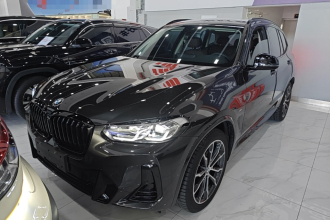 宝马X3 2022款 xDrive30i 领先型 M曜夜套装