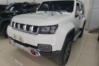 北京越野BJ40 2019款 PLUS 2.3T 自动四驱旗舰版 国VI
