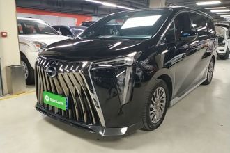 广汽传祺 传祺M8 2023款 宗师系列 400T 至尊版