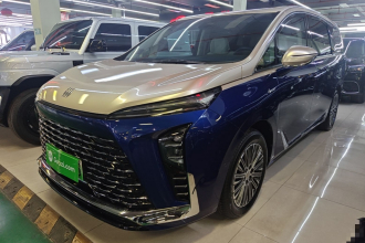 别克GL8新能源 2024款  陆尊 奢享版 7座