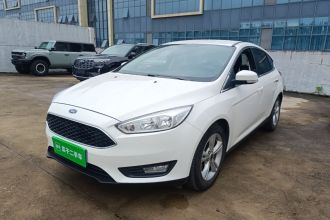 福特 福克斯 2017款 两厢 1.6L 自动舒适型智行版
