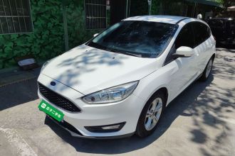 福特 福克斯 2017款 两厢 1.6L 自动舒适型智行版