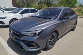 荣威i5 2021款 1.5L CVT铂金版