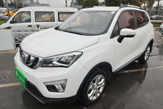 长安CS15 2016款 1.5L 手动时尚版