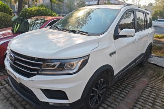 SWM斯威汽车 SWM斯威X3 2020款 1.5L 手动超值型 7座