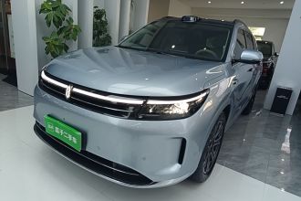 鸿蒙智行 问界M7 2024款 1.5T 智驾四驱Ultra版 6座