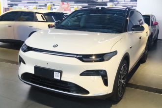 零跑汽车 零跑C11 2027款 纯电 640激光雷达智尊版