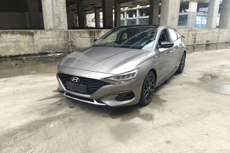 现代 菲斯塔 2021款 280TGDi Luxury Sport劲享版