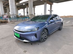 宝骏享境 2025款 插混 140km豪华版