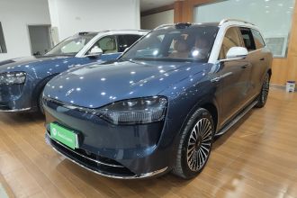 鸿蒙智行 问界M9 2024款 增程 Ultra版 42kWh 6座版