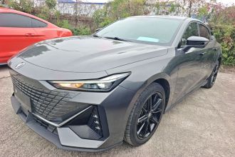 长安UNI-V 2023款 1.5T 尊享型