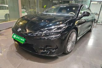 腾势Z9 2024款 1100km 四驱Ultra版