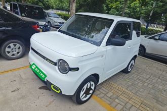 吉利银河 2025款 熊猫mini 210km 元气熊
