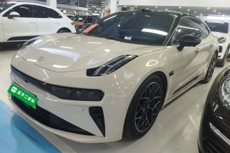 极氪001 2026款 103度四驱  Ultra版