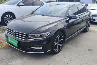 大众 迈腾 2023款 200万辆纪念版 330TSI DSG豪华型