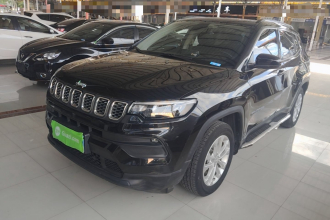 Jeep 指南者 2021款 220T 自动领先版