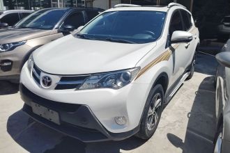 丰田 RAV4荣放 2015款 2.0L CVT两驱风尚版