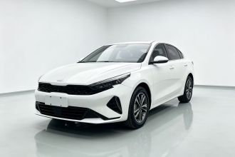 起亚K3 2024款 1.5L CVT舒适优享版