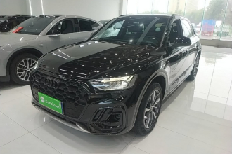 奥迪Q5L 2024款 40 TFSI 时尚动感型