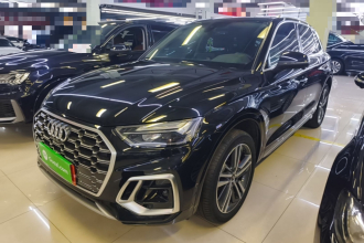 奥迪Q5L 2022款 改款 40T 豪华动感型
