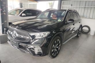 奔驰GLC 2024款 GLC 260 L 4MATIC 动感型 5座