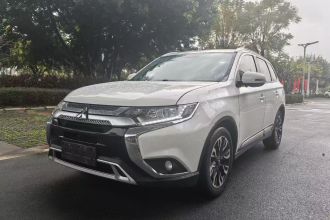 三菱 欧蓝德 2019款 2.0L 两驱畅享版 5座 国V