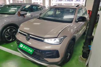 大众 途岳 2025款 新锐 300TSI 锐享版