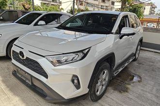 丰田 RAV4荣放 2023款 2.0L CVT两驱都市版