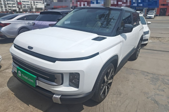 吉利汽车 吉利icon 2023款 1.5TD 巧克力醇巧版