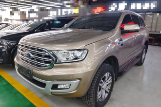 福特 撼路者 2017款 2.0T 汽油自动两驱豪华版 5座
