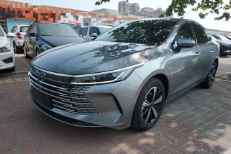 比亚迪 驱逐舰05 2024款 荣耀版 DM-i 120KM 豪华型