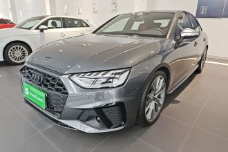 奥迪S4 2023款 S4 3.0TFSI