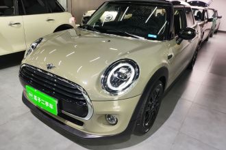 MINI 2020款 1.5T COOPER 经典派 五门版