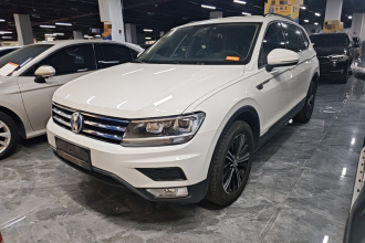 大众 途观L 2020款 330TSI 自动两驱风尚版 国VI