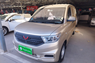 五菱汽车 五菱宏光V 2022款 1.5L劲取版封窗车电动助力LAR