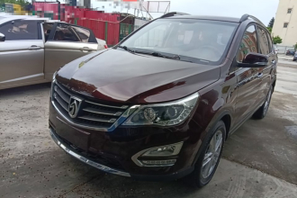 宝骏560 2015款 1.8L 手动精英型