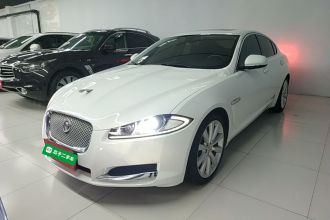 捷豹XF 2015款 XF 2.0T 80周年典藏豪华版