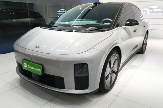 理想汽车 理想i6 2025款 两驱标准版