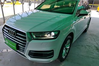 奥迪Q7 2016款 40 TFSI 舒适型