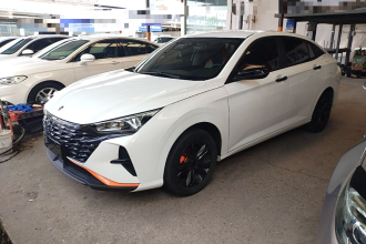 东风风神 奕炫 2023款 马赫版 1.5L 自动追风版