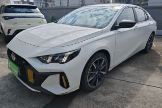 广汽传祺 影豹 2023款 270T DCT J15版