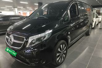 奔驰 威霆 2021款 2.0T 精英版 7座