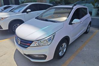宝骏310 2016款 1.2L 手动豪华型